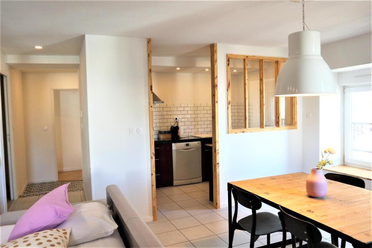 5 Mn Zenith Grande Halle Auvergne,Pied De Gergovie,Garage,Netflix Romagnat Exterior photo